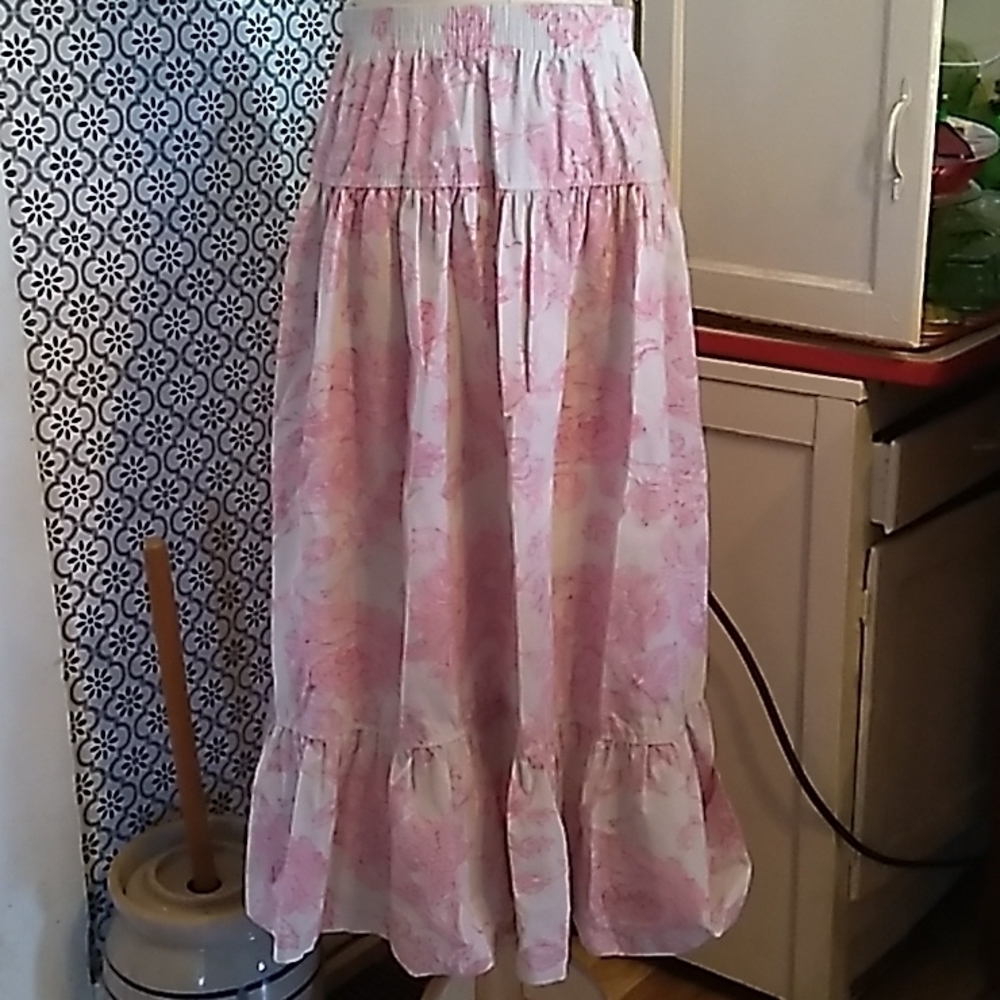 Vintage peasant skirt made in USA 🇺🇸